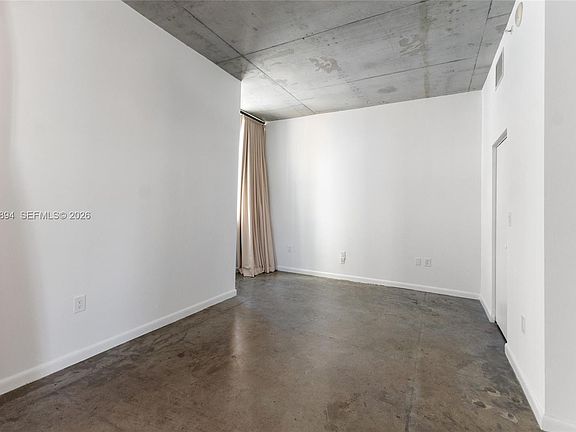 4th image of 133 NE 2nd Ave APT 801