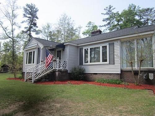 1st image of 202 Brookhaven Dr