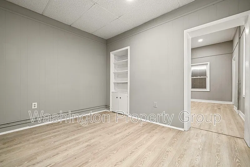 1 bed, 1.0 bath, 870 sqft, $1,290 — Photo 4