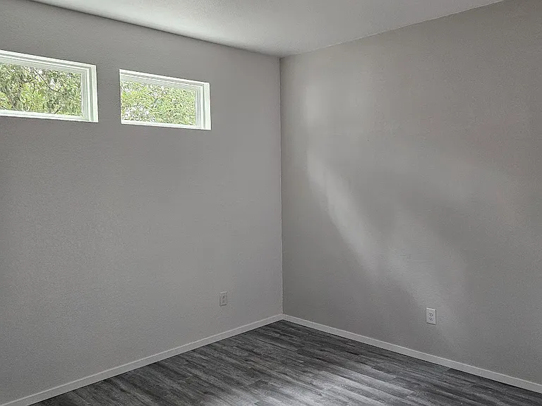 221 San Angelo St #A — Photo 20