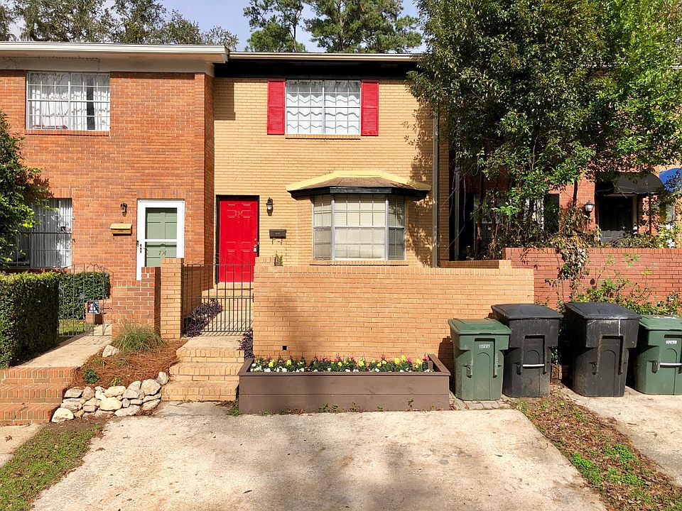1st image of 736 E Jefferson St