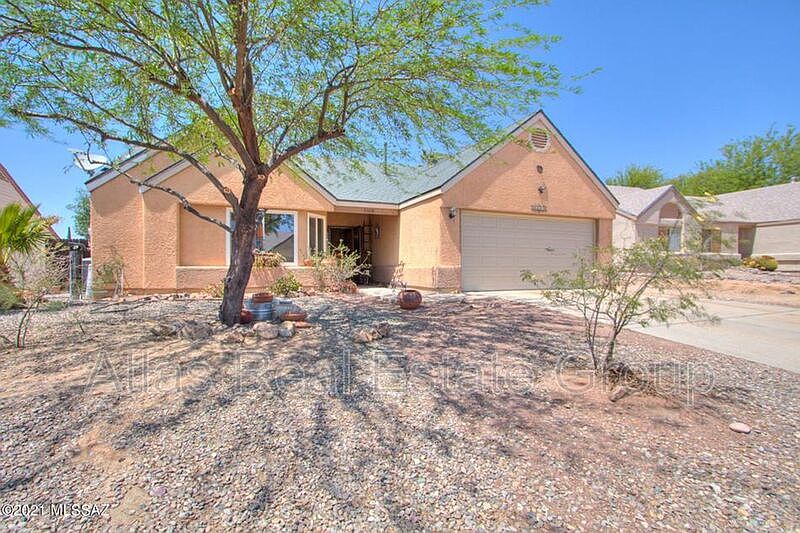 1st image of 4400 W Rockwood Dr