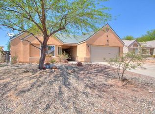 4400 W Rockwood Dr, Tucson, AZ 85741