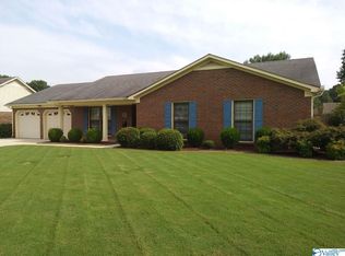 1809 Fitzgerald Dr SW, Decatur, AL 35603