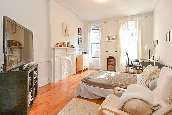 Rented by City Heights Realty | media 23