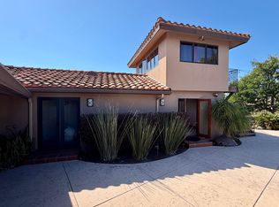 2313 Warmlands Ave, Vista, CA 92084