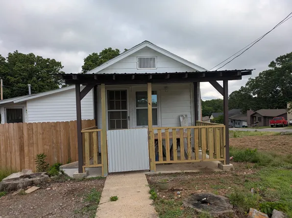 422 Gamble Rd, Little Rock, AR 72211