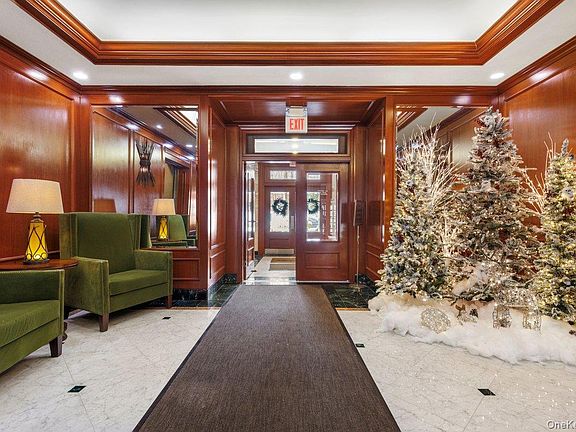 5th image of 2 Overlook  Road #1B7A