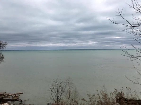 905 SHERIDAN ROAD, Kenosha, WI 53140