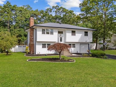 43 Chanel Drive E, Shirley, NY, 11967