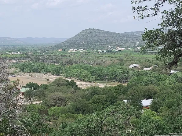 PRIVATE RD CC, H83N ,C348 LOT C0700, ConCan, TX 78838