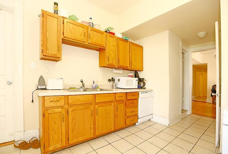 1st image of 1225 N Wolcott Ave #Unt1