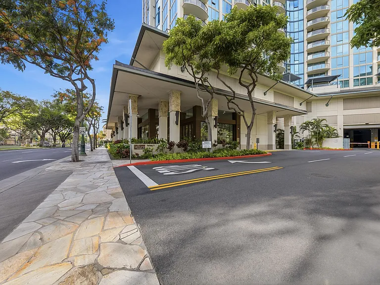 1837 Kalakaua Ave #703 — Photo 50