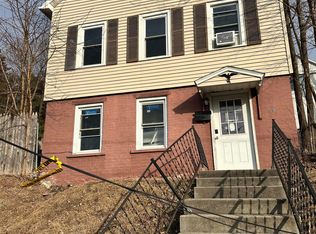 68 Elm St, Rensselaer, NY 12144