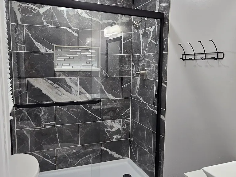 2 Lambeth Ct — Photo 43