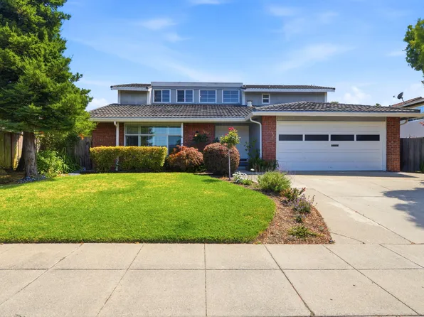 1220 Swordfish St, Foster City, CA 94404