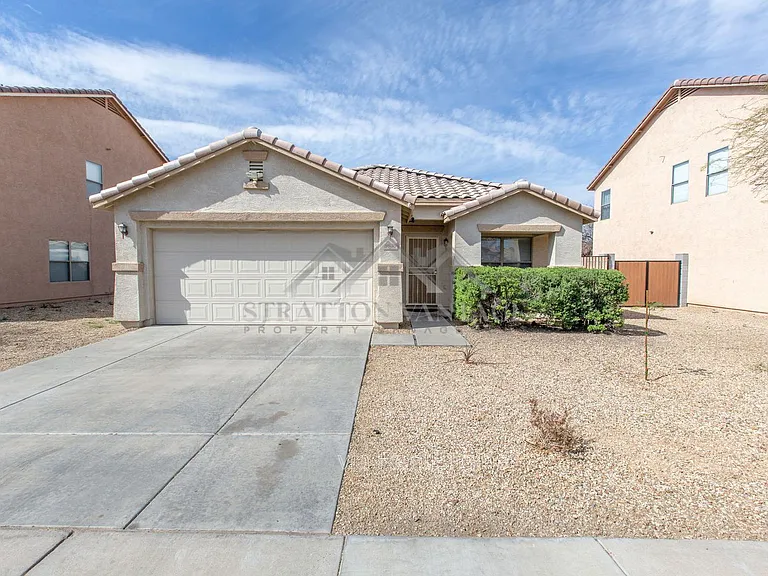 9630 W Kingman St — Photo 2
