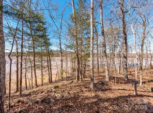 98 Great North Rd, Winnsboro, SC 29180