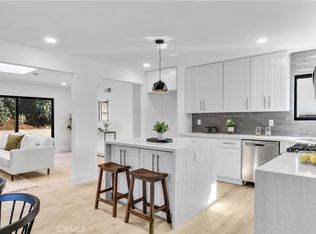 17662 Forest Ln, Huntington Beach, CA 92647