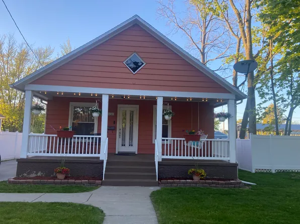 1180 W Grand Ave, Muskegon, MI 49441