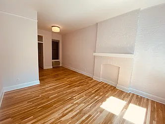 Rented by Metropolis Real Estate of Manhattan