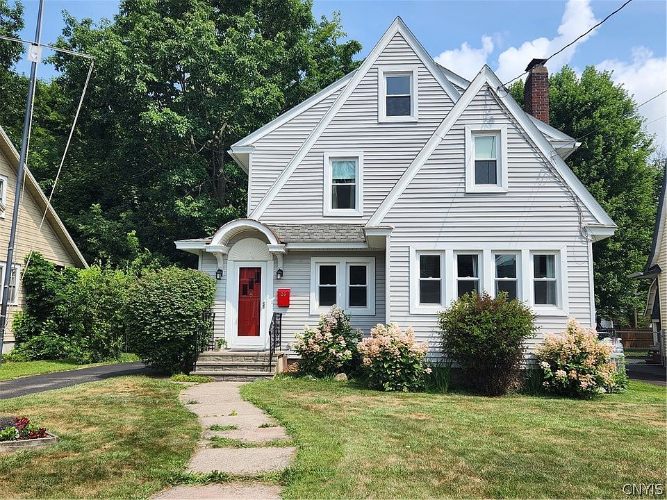 1st image of 26 William St