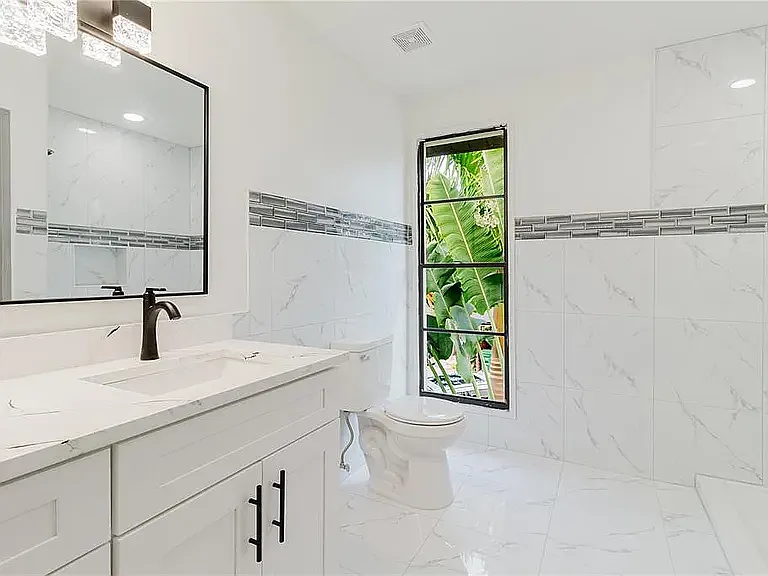 3014 S West Shore Blvd — Photo 24