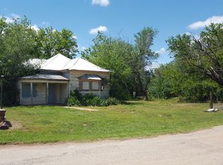 229 S 1st St, Carter, OK 73627