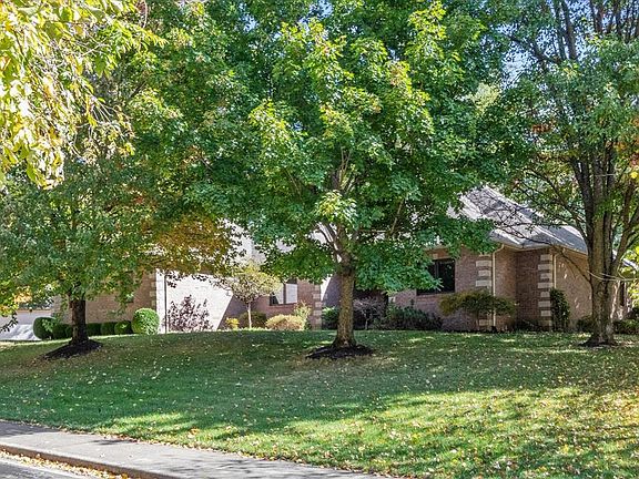 3rd image of 6089 Acorn Dr