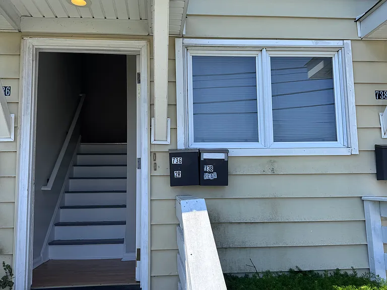 736 Savin Ave #2 — Photo 17