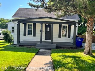 515 N Chestnut St, Olathe, KS 66061