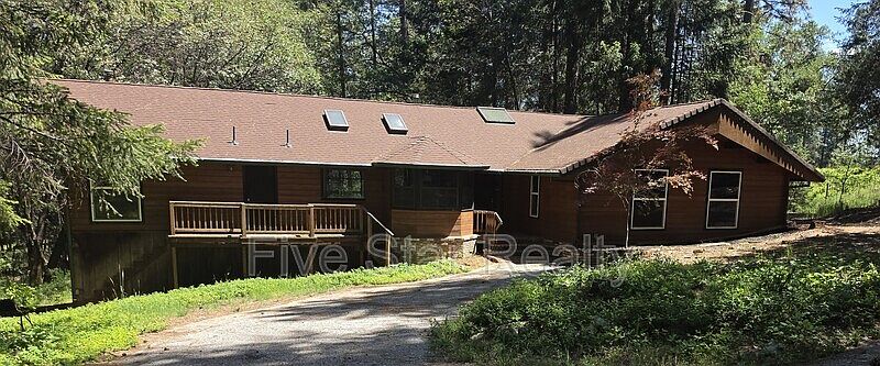 1st image of 14975 Chattering Pines Rd