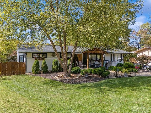3rd image of 3791 Susanna Dr
