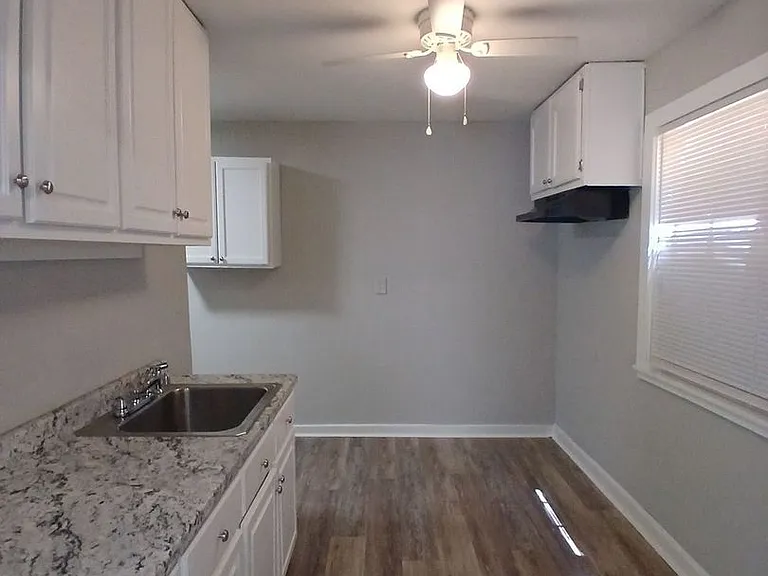 914 Restbrook Ave — Photo 4