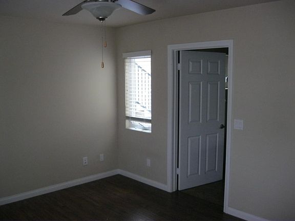 3rd image of 6760 Amherst St