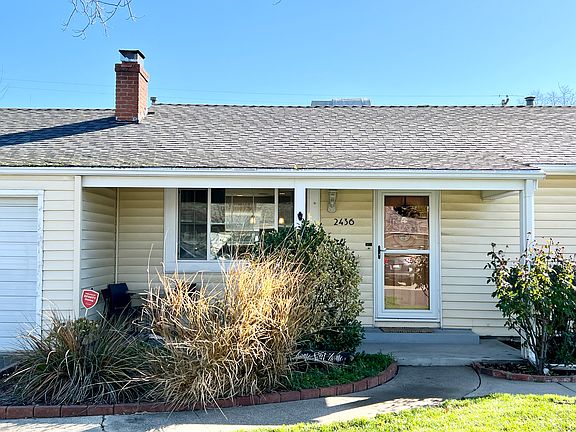 2nd image of 2436 Parkwood Dr
