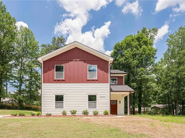 1717 Hilton Ridge Ct, Lithonia, GA 30058