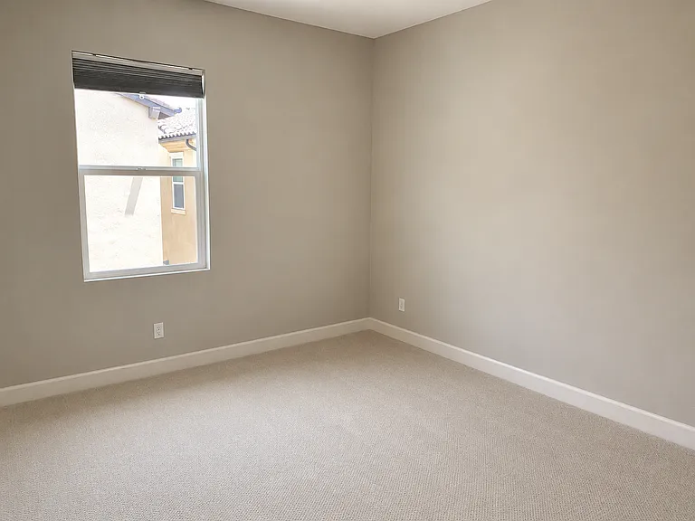 10854 Olivia Way — Photo 22