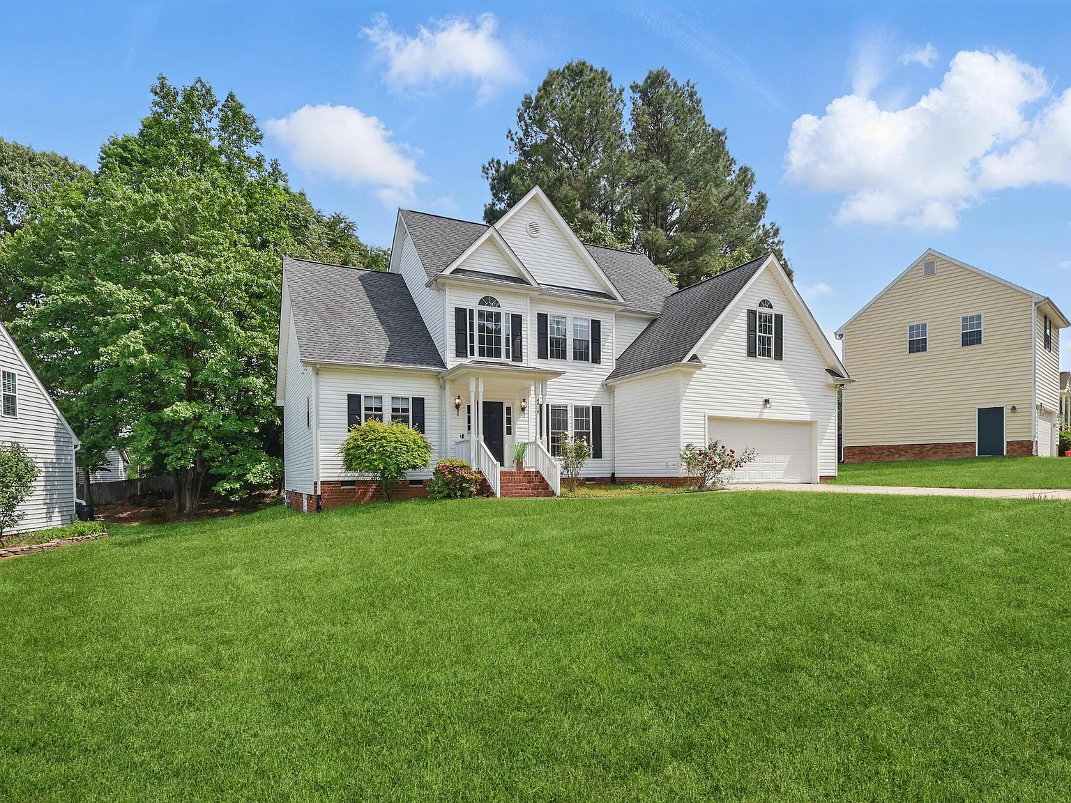 4 bed, 2.0 bath, $2,695 — Photo 3