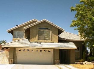 1041 Edie Way, Lancaster, CA