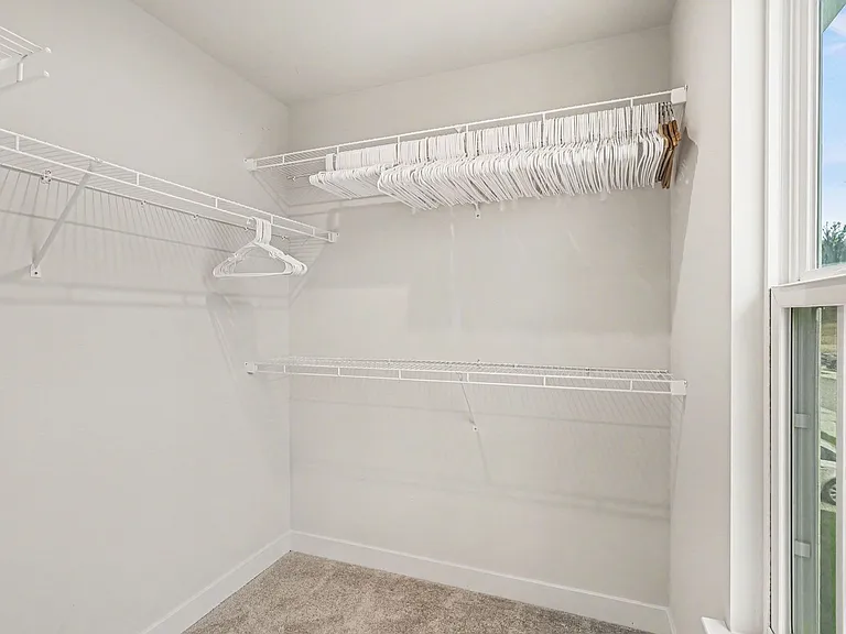 1049 Mountain View Dr — Photo 12