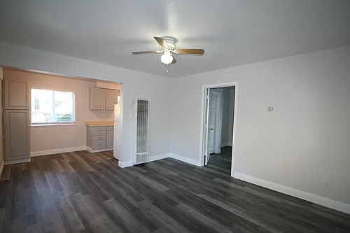 415 T St #2 Photo 1