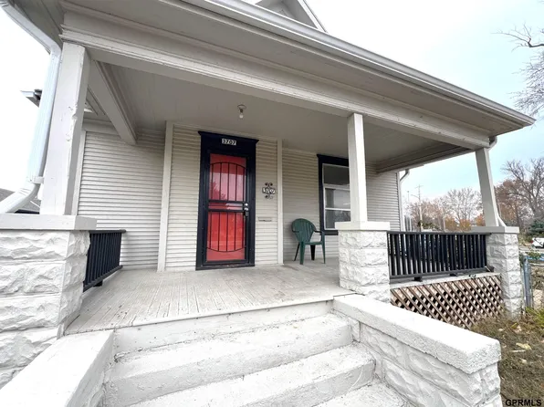 3707 N Florence Blvd, Omaha, NE 68110