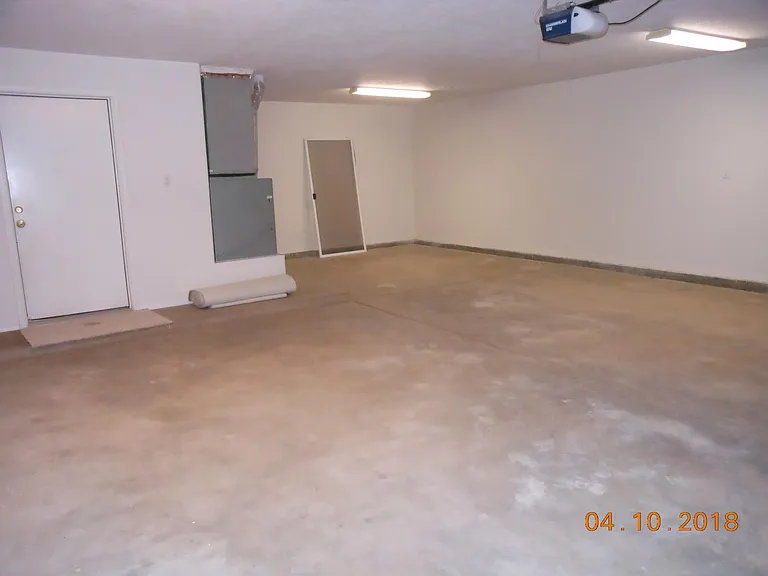 14 Lola Ct — Photo 19
