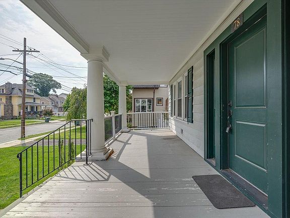 2nd image of 78 Glendale Pl #1