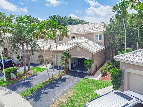 4th image of 2098 Madeira Dr #2098