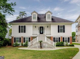 886 Waterford Landing Rd, Richmond Hill, GA 31324