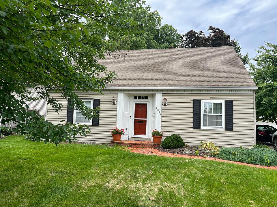 1st image of 2368 Cambridge Blvd