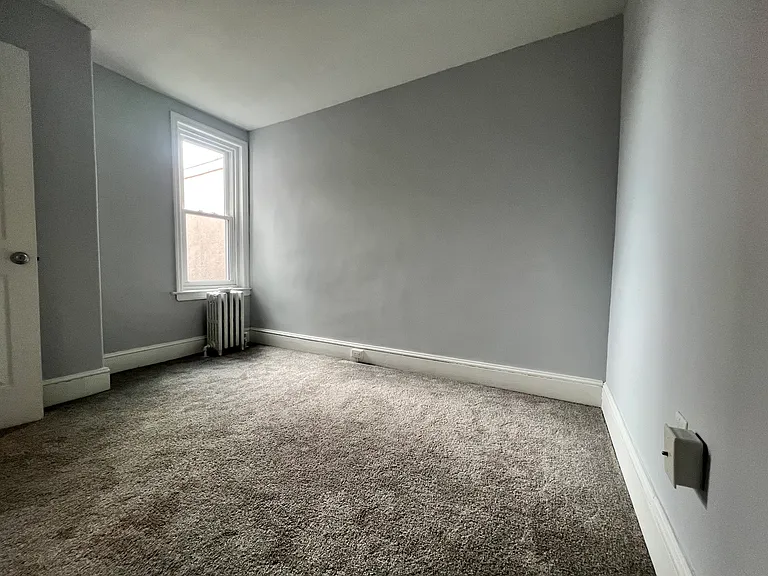 3170 Almond St — Photo 14