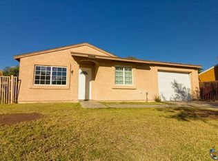 1125 Rancho Elegante Dr, Calexico, CA 92231